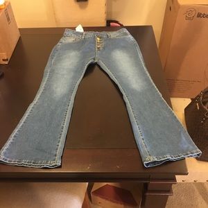 BUTTON FLY FLARE JEANS NWT